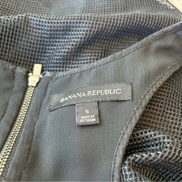 Banana Republic Layered Tank Top - Picture 3 of 8